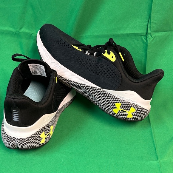 Under Armor Women’s Black and Yellow Athletic Shoes - Picture 4 of 5